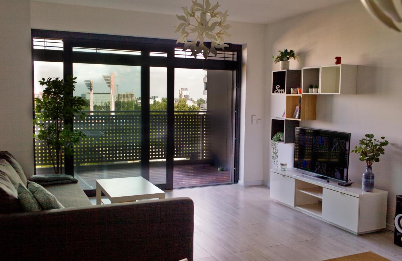 New 1 Bdr, W/Private Parking Apartment Bratislava Exterior photo